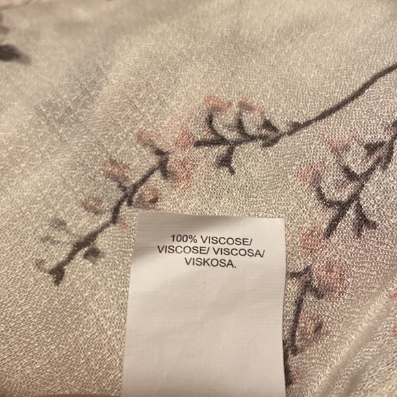 Lucky Brand Bell Sleeve Floral Off Shoulder Bohemian Floral Blouse - Picture 13 of 13